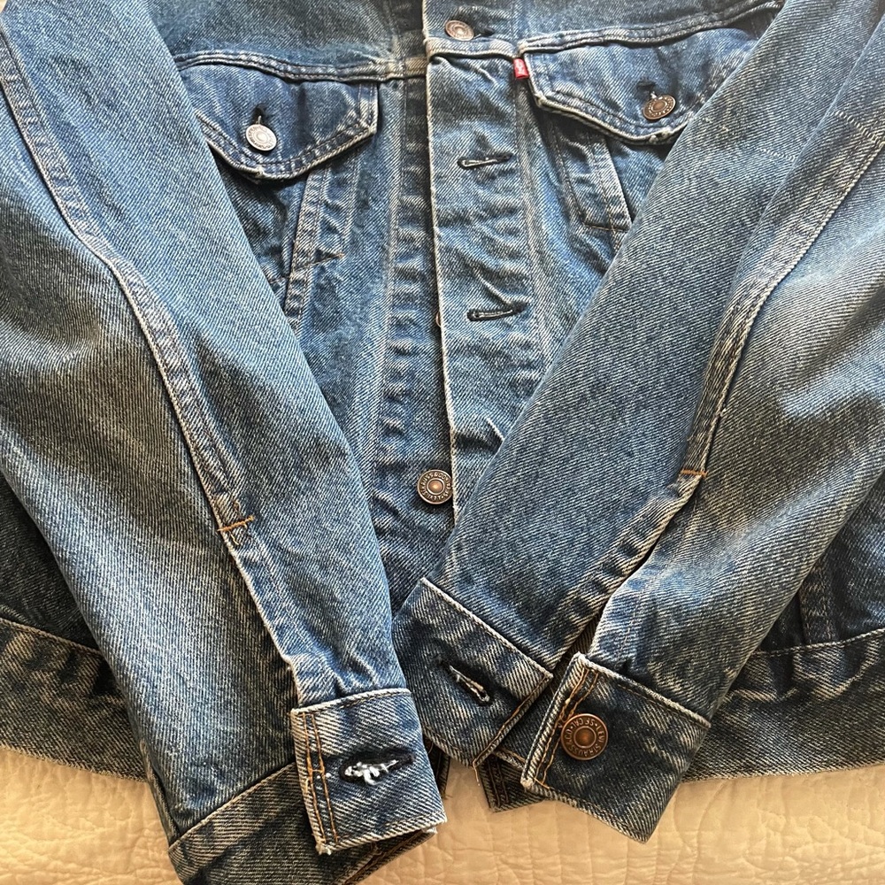 Men’s vintage Levi’s jean jacket size 40